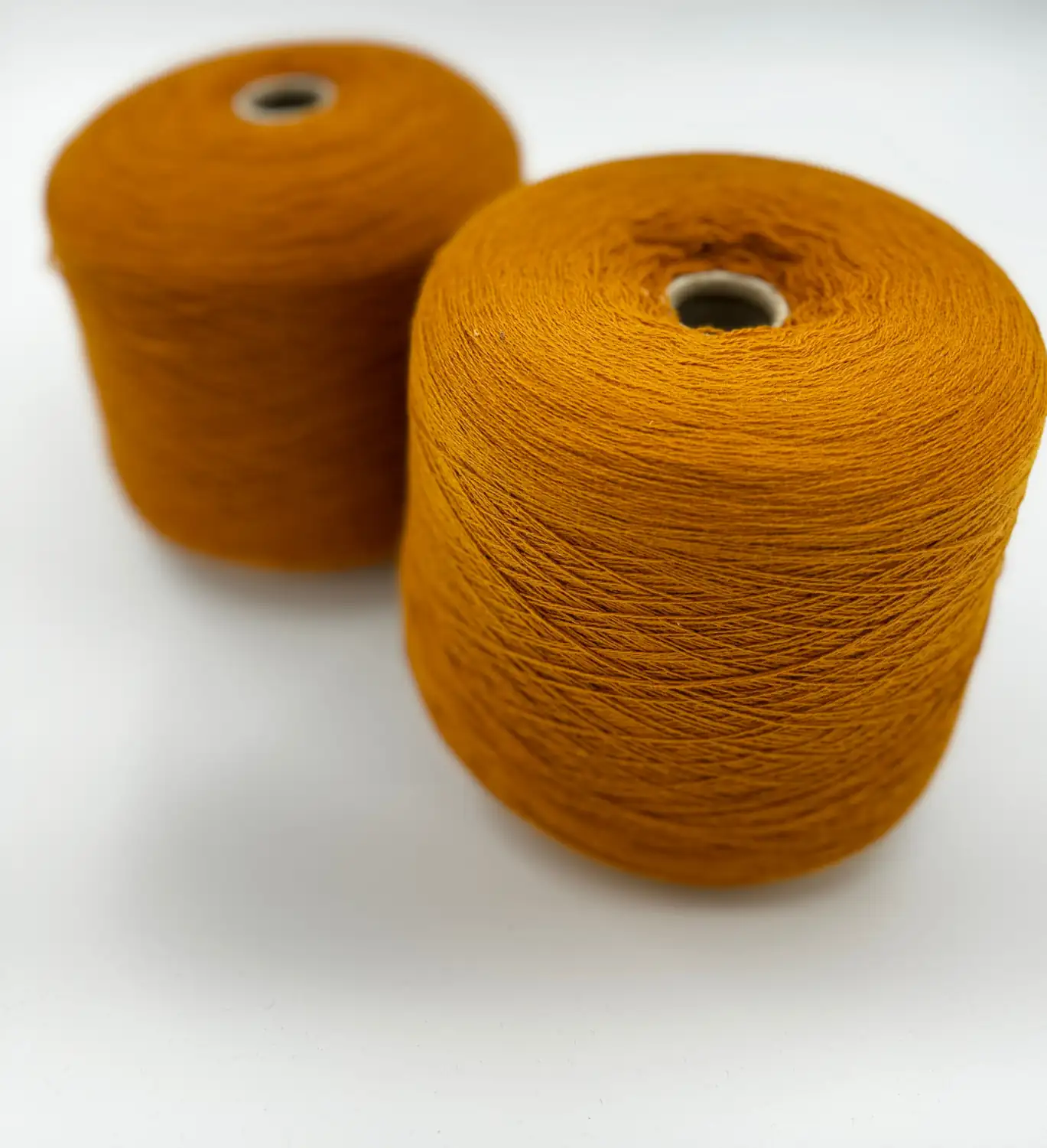 Фотография пряжи Loro Piana, 100% Кашемир, горчичный