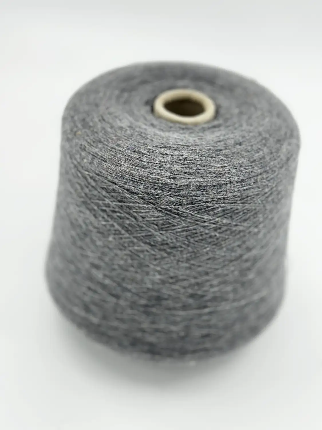 Фотография пряжи Fil.Life , Cardati Pregiati Geo, серый