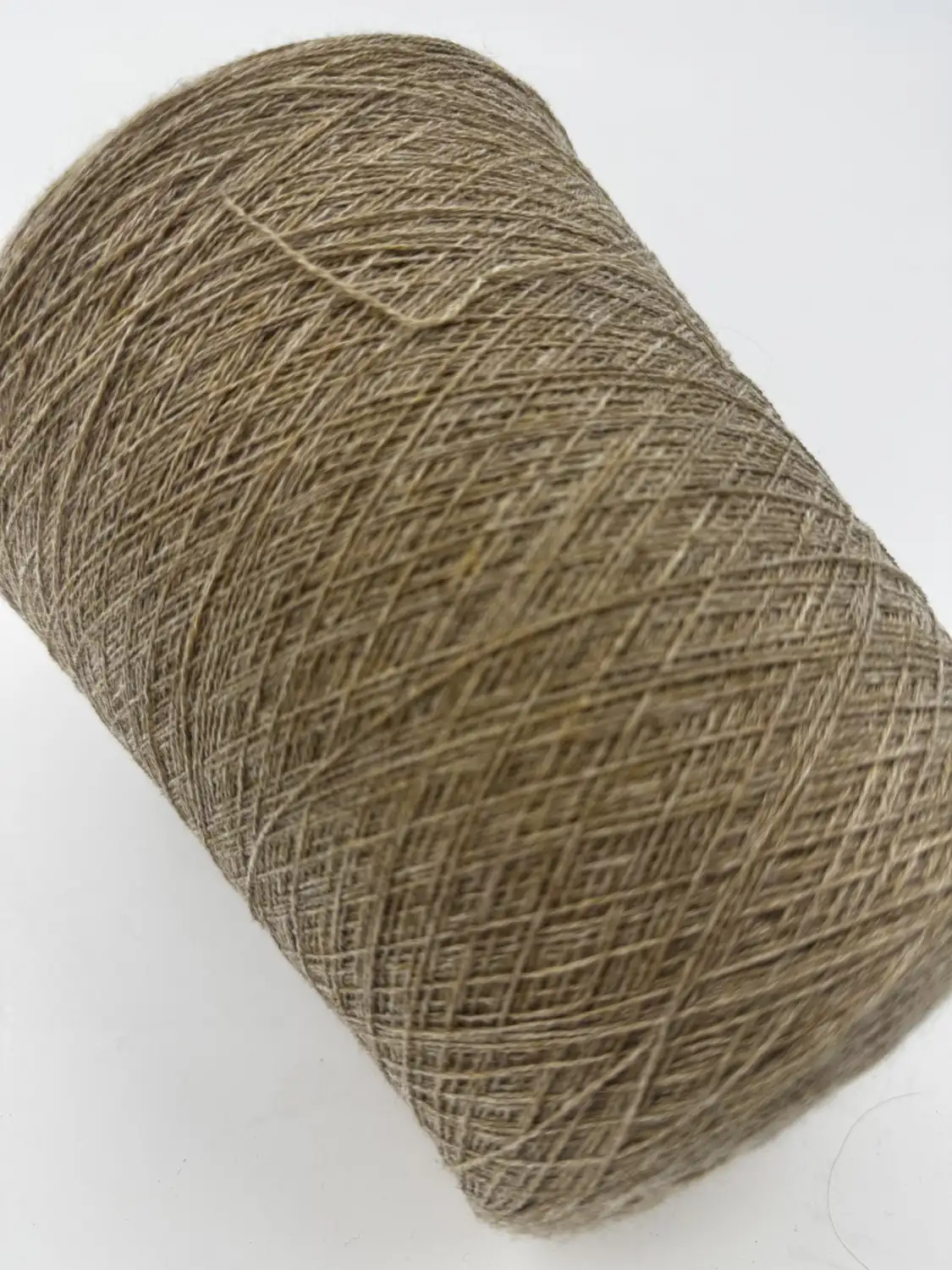 Фотография пряжи Loro Piana, 100% Кашемир, коричневый