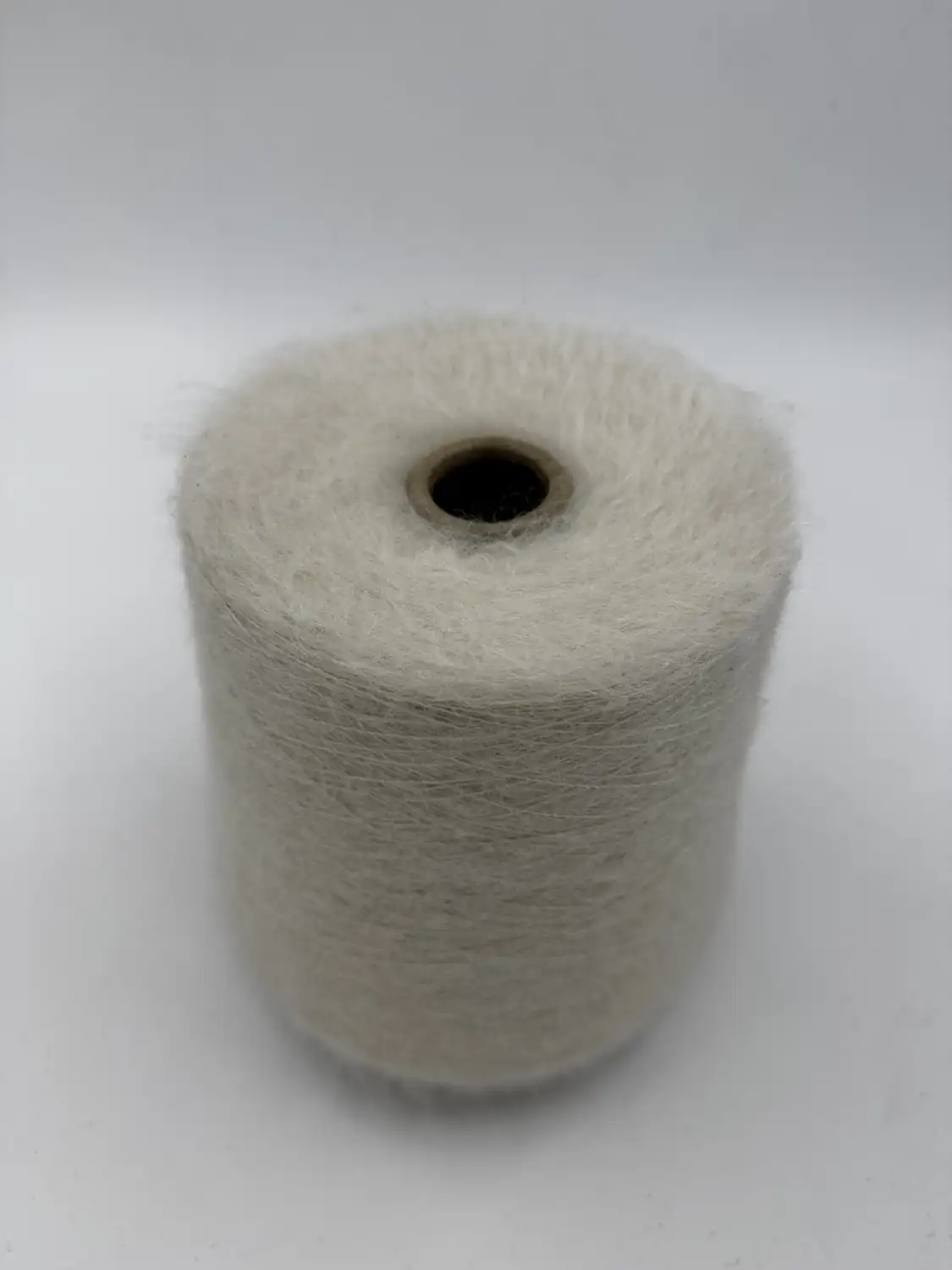 Фотография пряжи Gruppo Filpucci, tinto, молочный