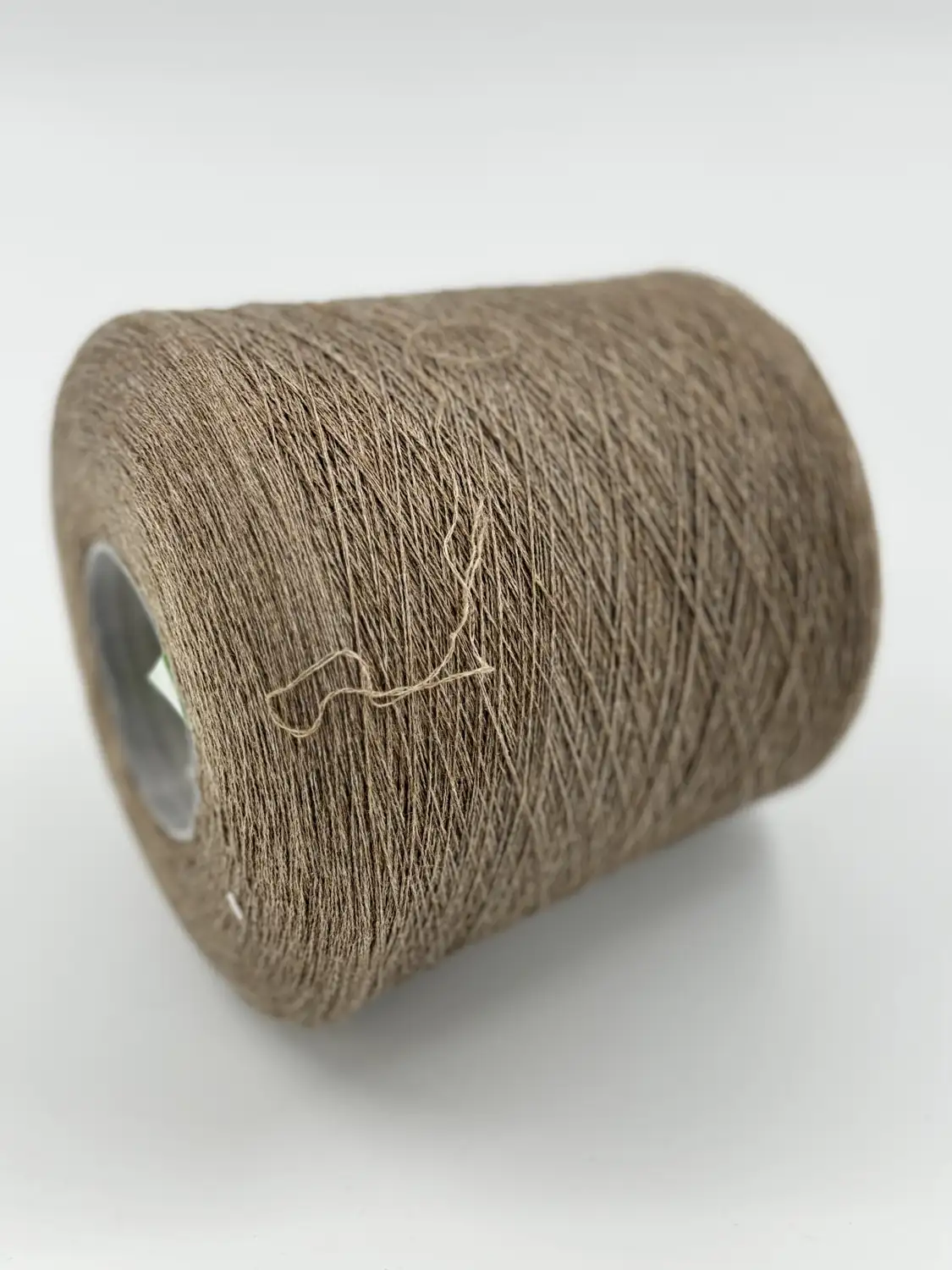 Фотография пряжи Biagioli Modesto, Cash 30, коричневый