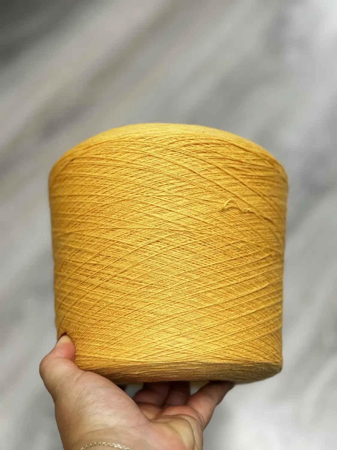 Фотография пряжи Loro Piana, 100% Кашемир, желтый